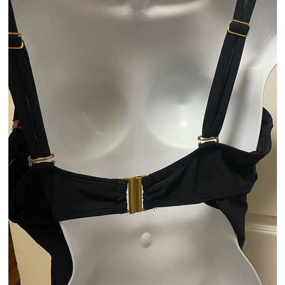 Tropical Floral One-Piece Swimsuit - Picture 4 of 6